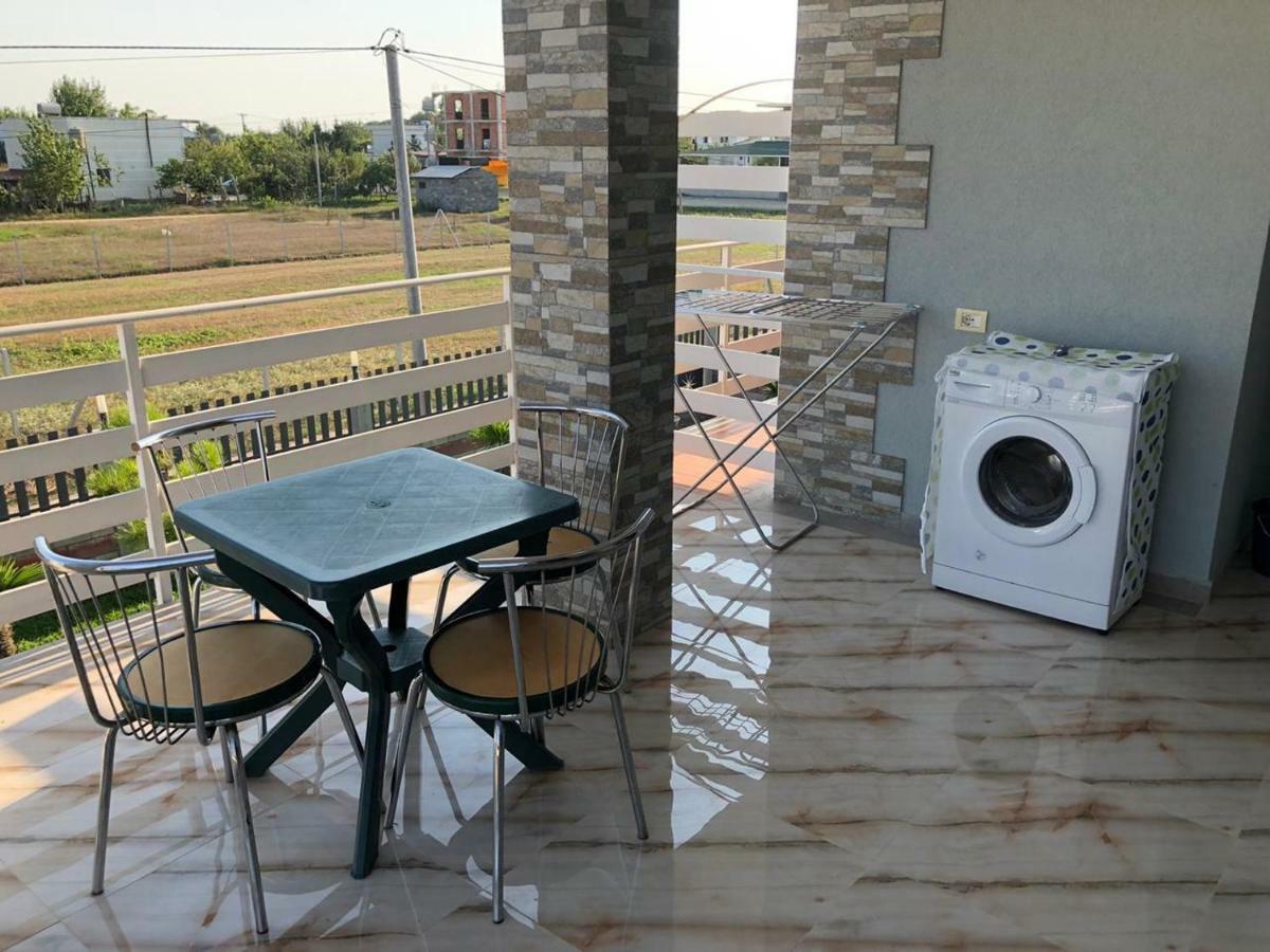 Palma Apartments Durrës Esterno foto
