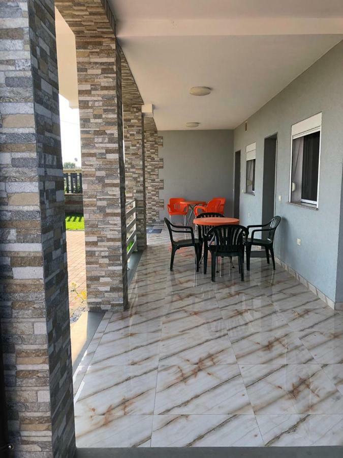 Palma Apartments Durrës Esterno foto